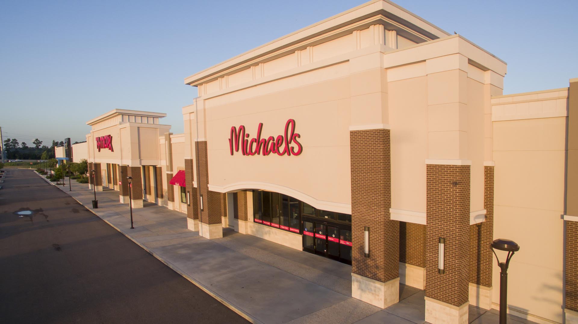 gallery_18 Juban Crossing